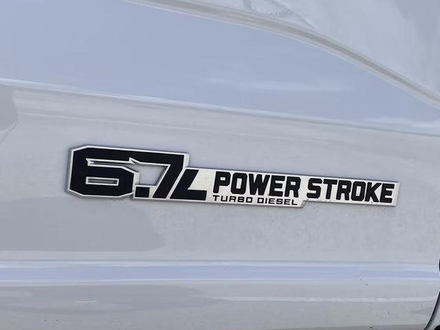 2026 Oxford White Ford Super Duty F-350 SRW XL 4X4 Truck