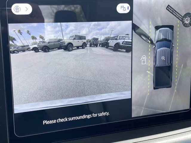 2026 Oxford White Ford F-150 LARIAT RWD Truck