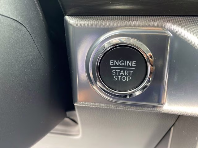 2026 Oxford White Ford F-150 LARIAT RWD Truck