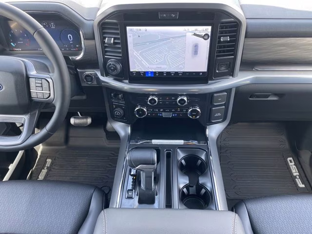 2026 Carbonized Gray Metallic Ford F-150 LARIAT 4X4 Truck