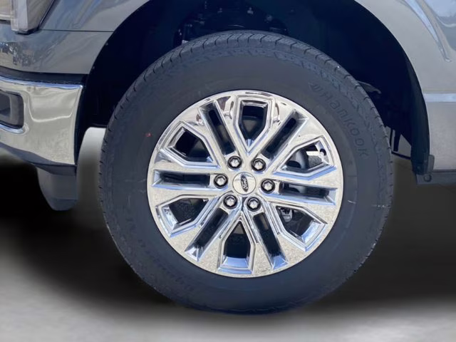 2026 Carbonized Gray Metallic Ford F-150 LARIAT 4X4 Truck