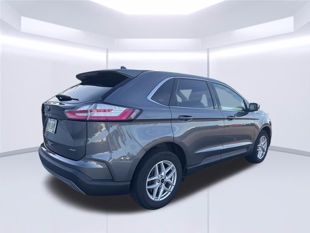 2023 Carbonized Gray Metallic Ford Edge SEL AWD SUV
