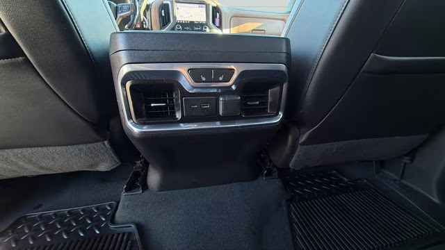 2021 Mosaic Black Metallic Chevrolet Silverado 3500HD High Country 4X4 Truck