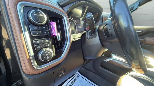 2021 Mosaic Black Metallic Chevrolet Silverado 3500HD High Country 4X4 Truck