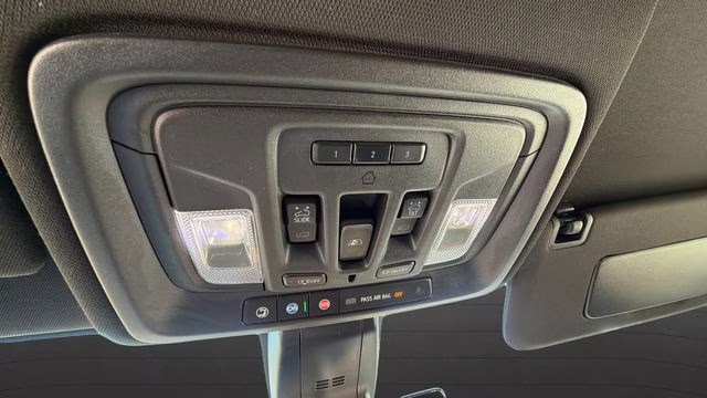 2021 Mosaic Black Metallic Chevrolet Silverado 3500HD High Country 4X4 Truck