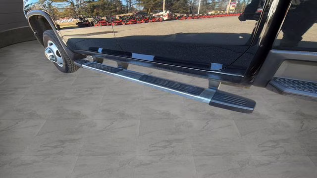 2021 Mosaic Black Metallic Chevrolet Silverado 3500HD High Country 4X4 Truck