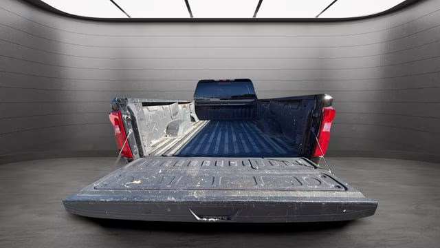 2021 Mosaic Black Metallic Chevrolet Silverado 3500HD High Country 4X4 Truck