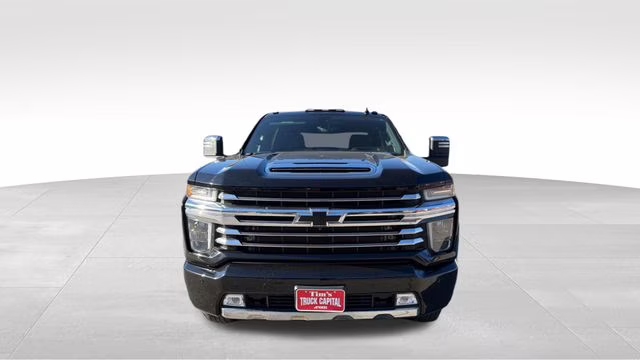2021 Mosaic Black Metallic Chevrolet Silverado 3500HD High Country 4X4 Truck