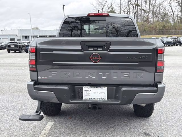 2026 Gun Metallic Nissan Frontier PRO-4X 4X4 Truck