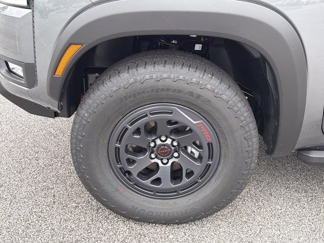 2026 Gun Metallic Nissan Frontier PRO-4X 4X4 Truck
