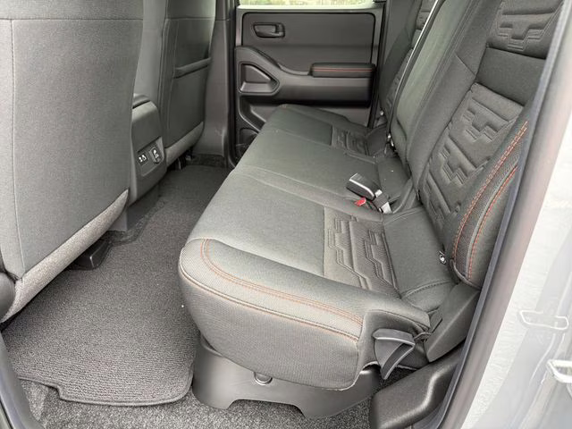 2026 Boulder Gray Pearl Nissan Frontier PRO-4X 4X4 Truck