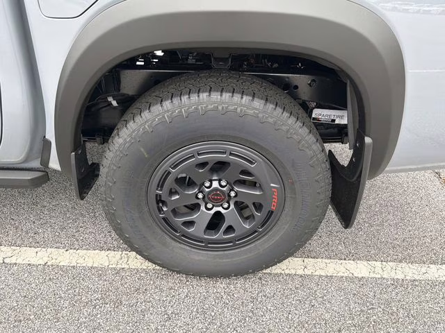 2026 Boulder Gray Pearl Nissan Frontier PRO-4X 4X4 Truck