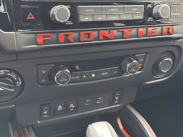 2026 Boulder Gray Pearl Nissan Frontier PRO-4X 4X4 Truck