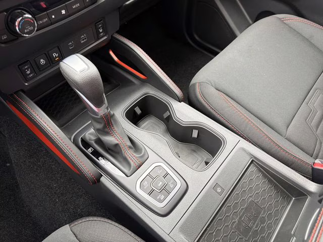 2026 Boulder Gray Pearl Nissan Frontier PRO-4X 4X4 Truck