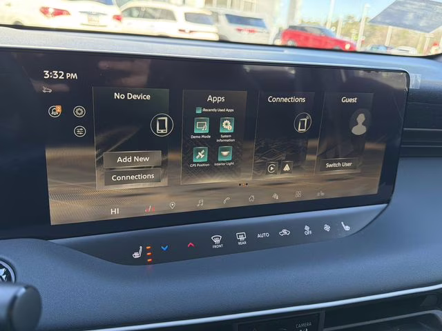 2026 Everest White Pearl Tricoat Nissan LEAF SV+ FWD SUV