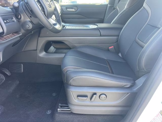 2026 Aspen White Tricoat Nissan Armada SL RWD SUV
