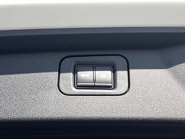 2026 Aspen White Tricoat Nissan Armada SL RWD SUV