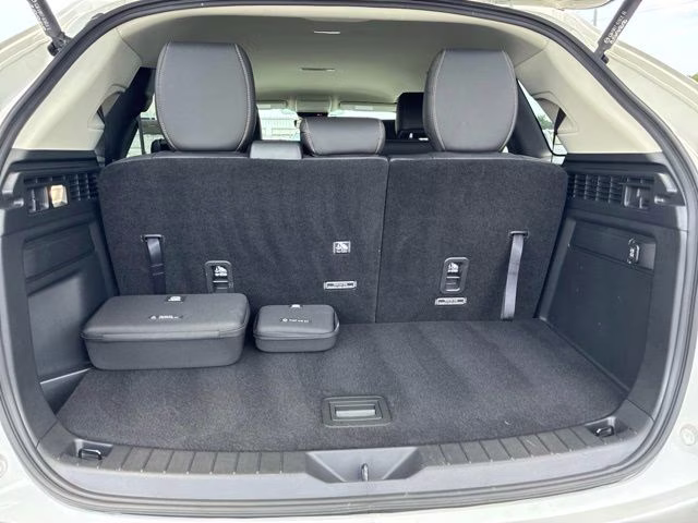 2026 Rhodium White Premium Mazda CX-90 3.3 Turbo Select AWD SUV