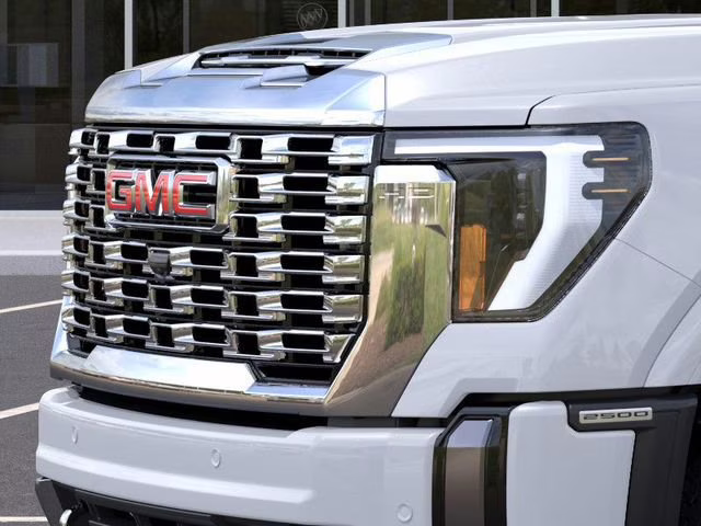 2026 Glacier White Tricoat GMC Sierra 2500 HD Denali 4X4 Truck