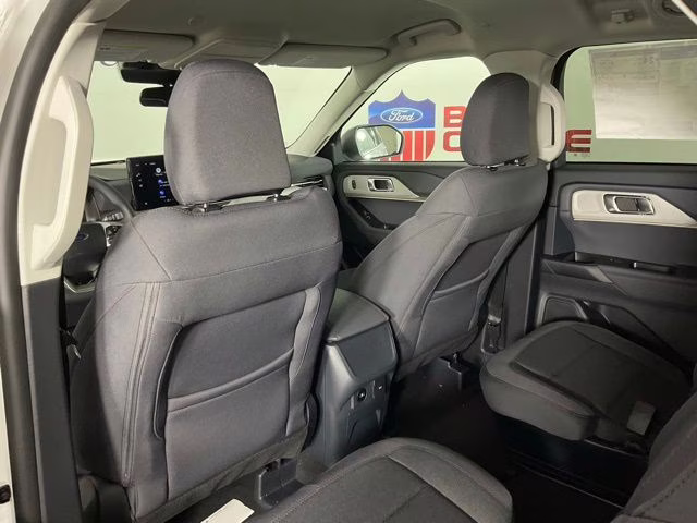 2026 White Metallic Ford Explorer Active RWD SUV