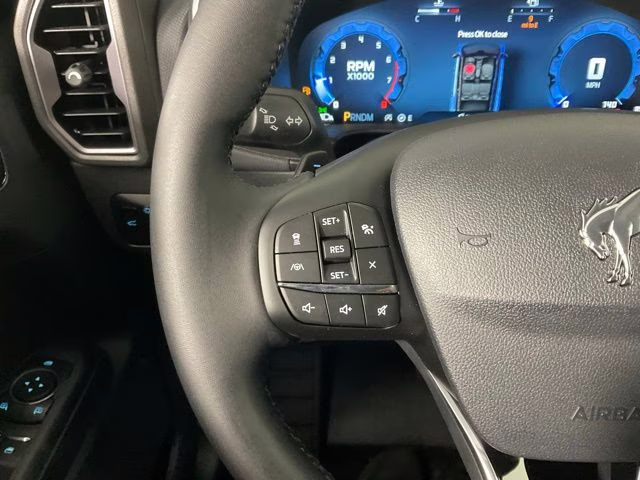 2025 Oxford White Ford Bronco Sport Badlands 4X4 SUV