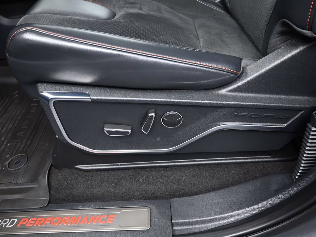 2024 Gray Metallic Ford F-150 Raptor 4X4 Truck