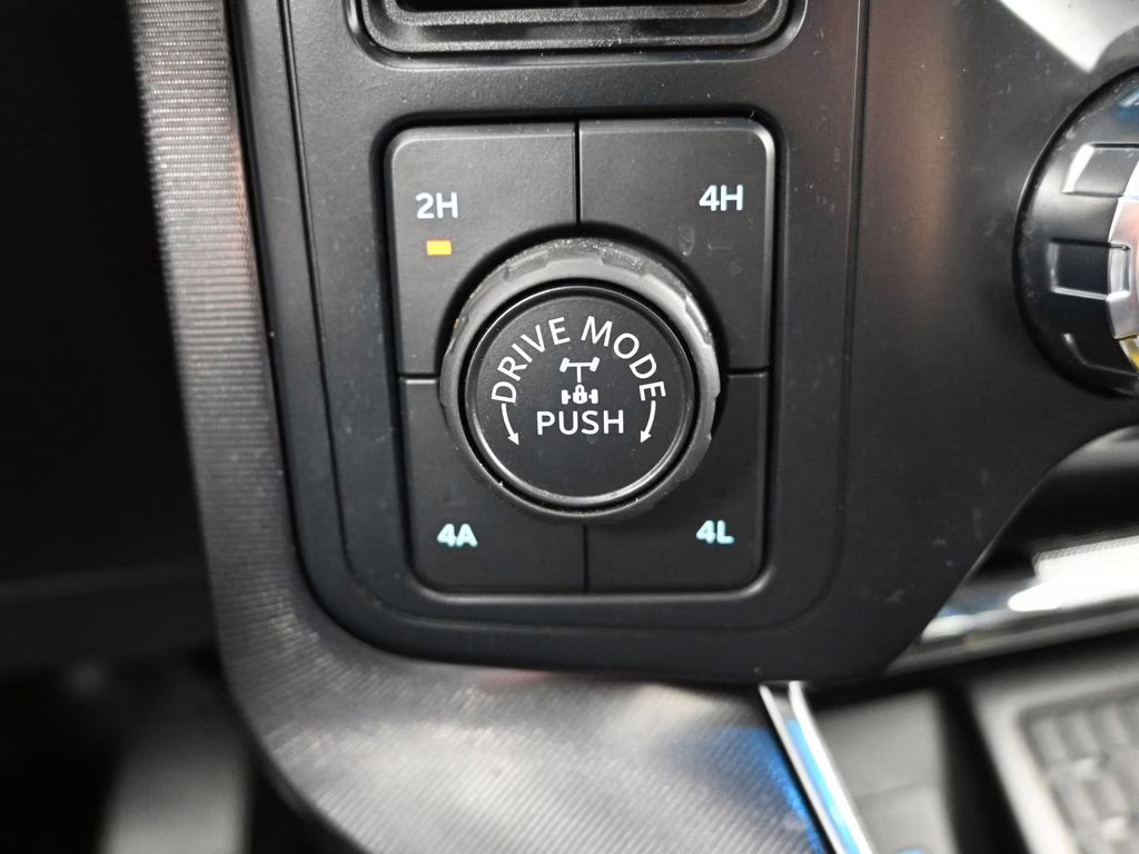 2024 Gray Metallic Ford F-150 Raptor 4X4 Truck