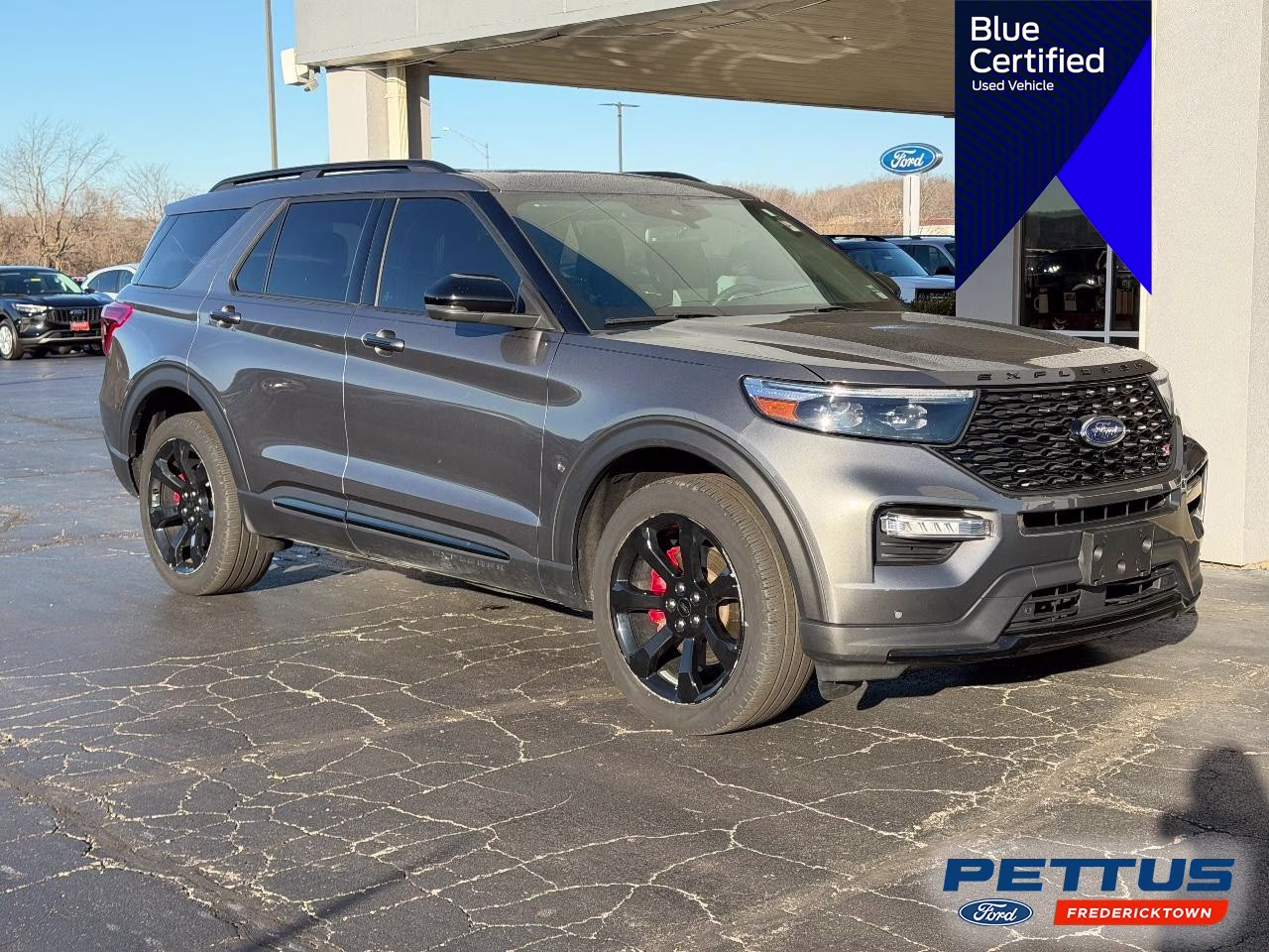 2023 Carbonized Gray Metallic Ford Explorer ST 4X4 SUV
