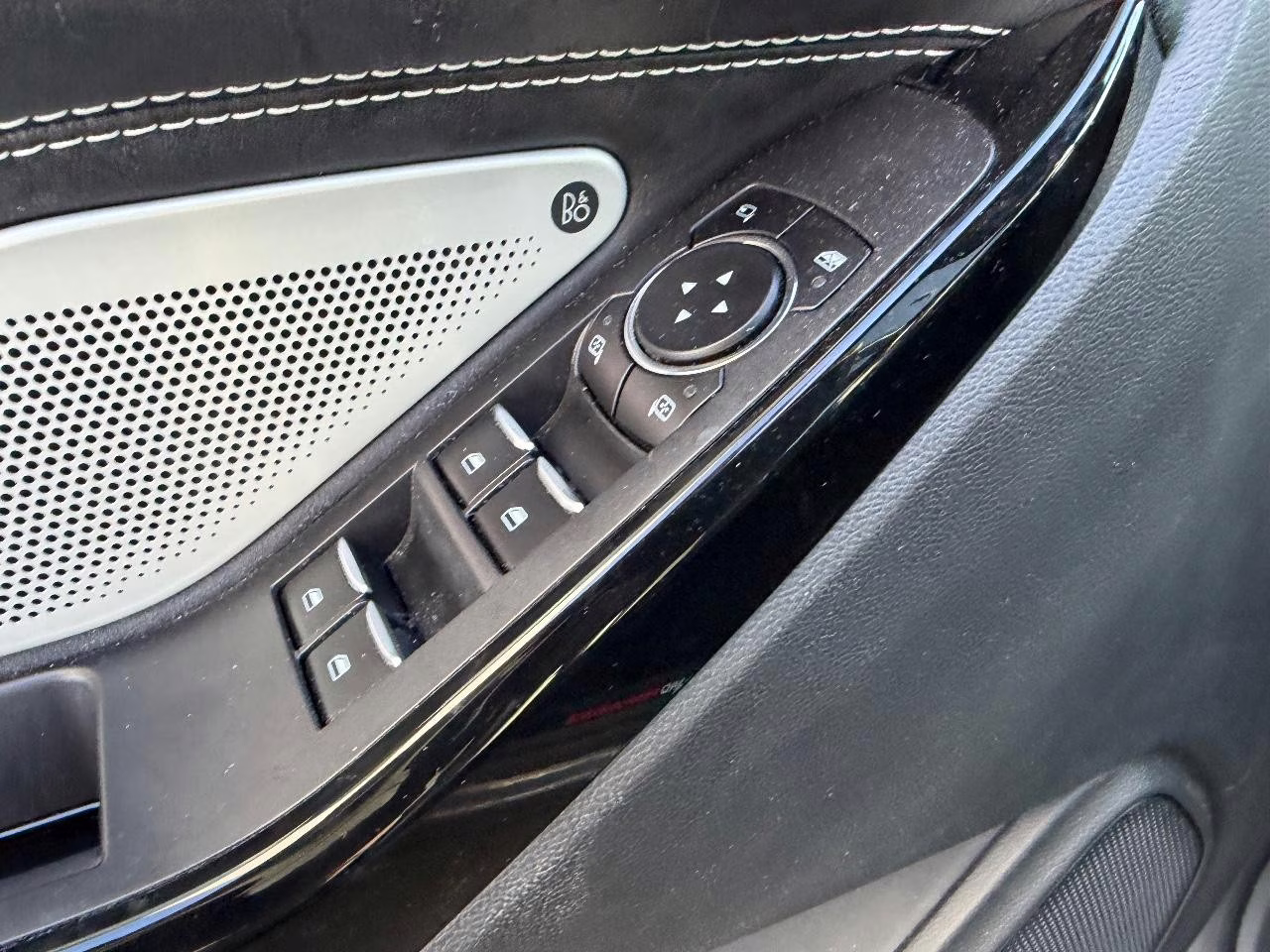 2023 Carbonized Gray Metallic Ford Explorer ST 4X4 SUV