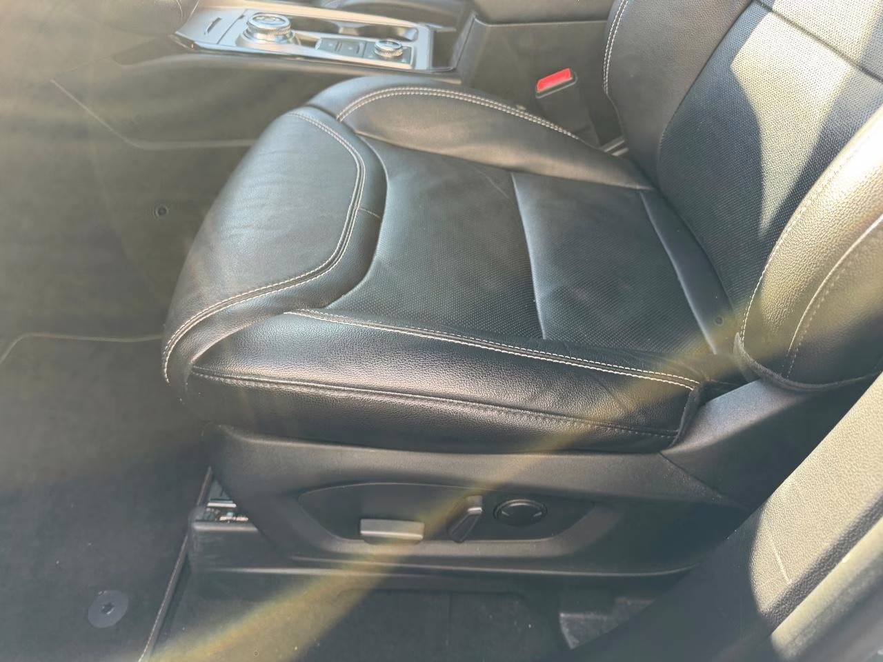 2023 Carbonized Gray Metallic Ford Explorer ST 4X4 SUV