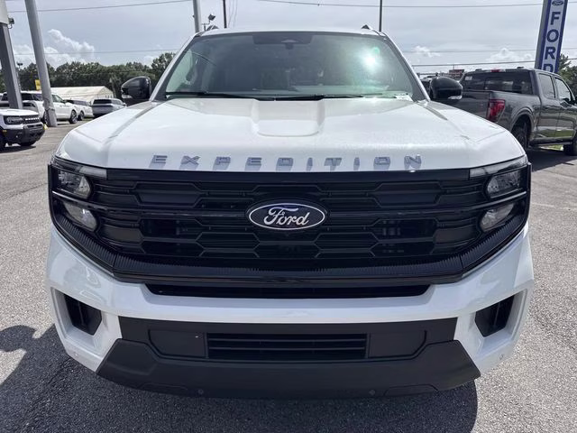 2026 White Metallic Ford Expedition Max Active RWD SUV