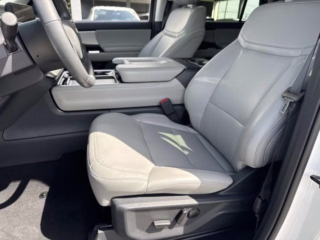 2026 White Metallic Ford Expedition Max Active RWD SUV