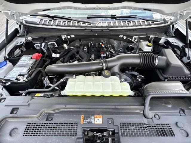 2026 White Metallic Ford Expedition Max Active RWD SUV