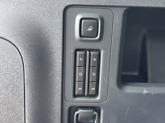 2026 White Metallic Ford Expedition Max Active RWD SUV