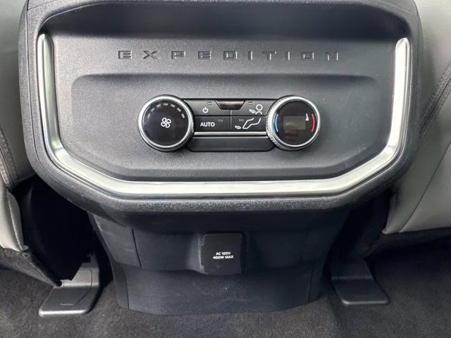 2026 White Metallic Ford Expedition Max Active RWD SUV