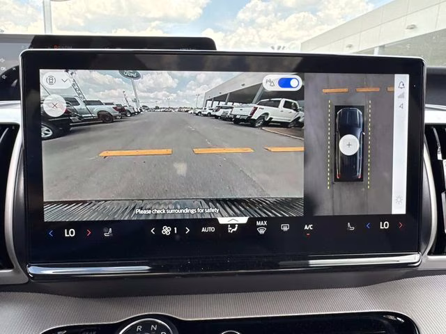 2026 White Metallic Ford Expedition Max Active RWD SUV