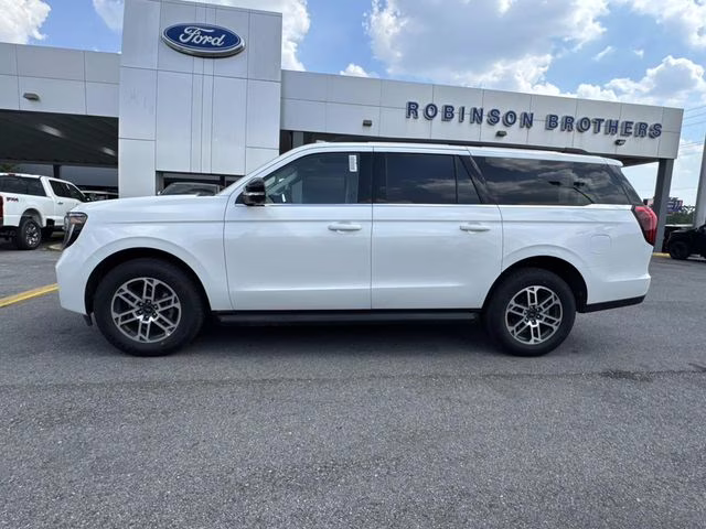 2026 White Metallic Ford Expedition Max Active RWD SUV