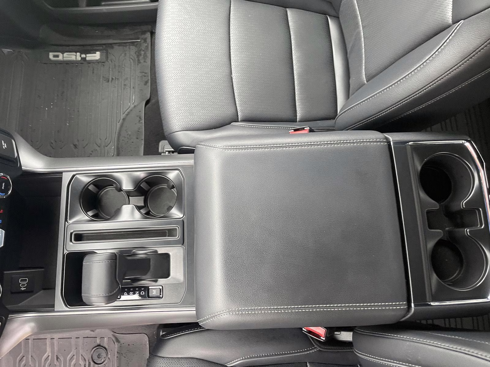 2025 Rapid Red Metallic Tinted Clearcoat Ford F-150 LARIAT 4X4 Truck