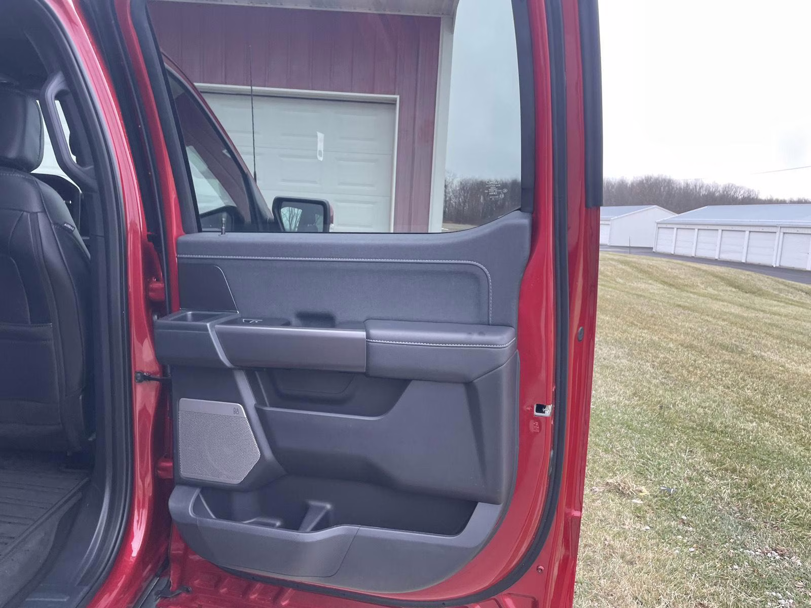 2025 Rapid Red Metallic Tinted Clearcoat Ford F-150 LARIAT 4X4 Truck