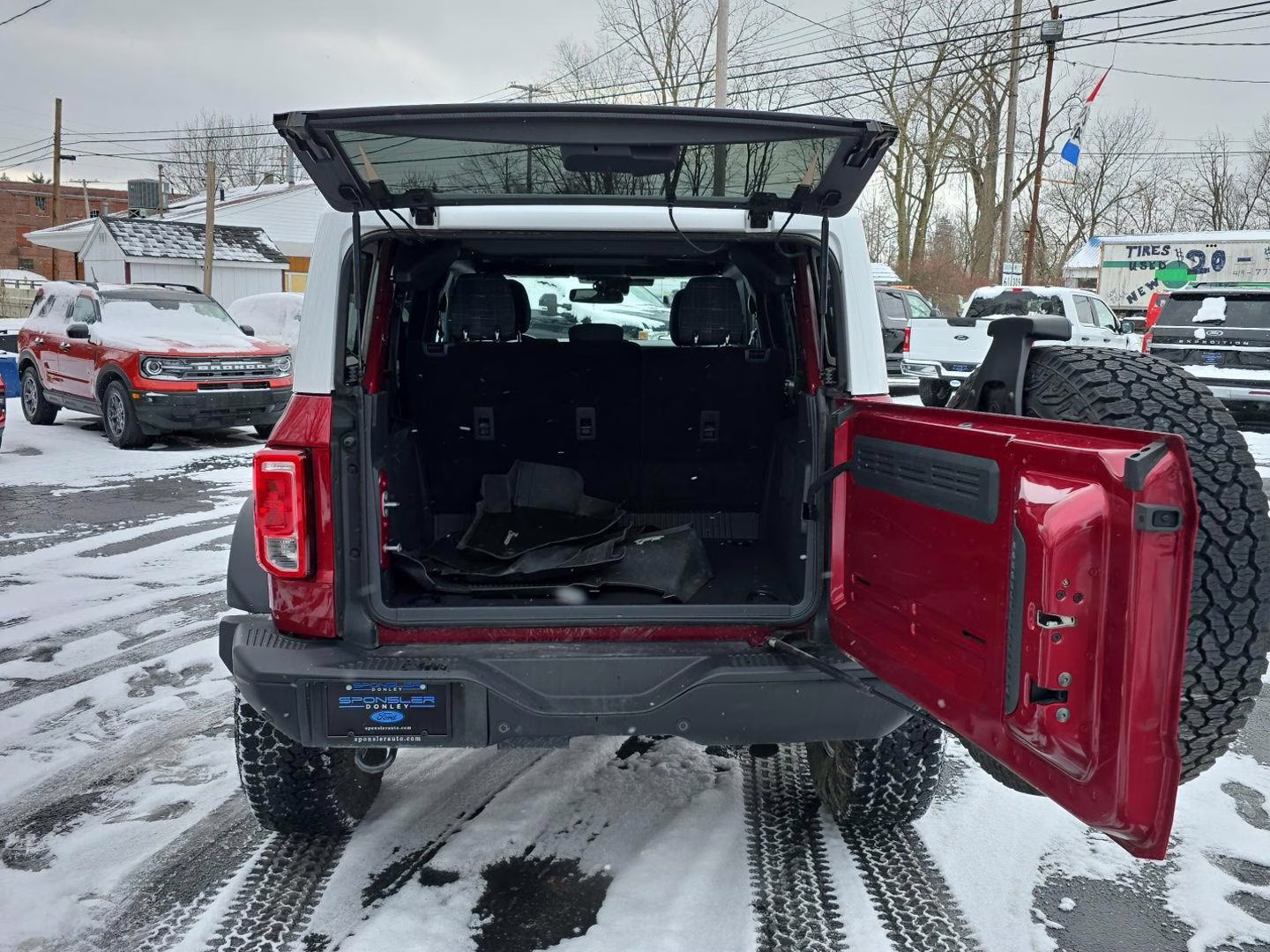 2025 Ruby Red Metallic Tinted Clearcoat Ford Bronco Heritage Edition 4X4 SUV
