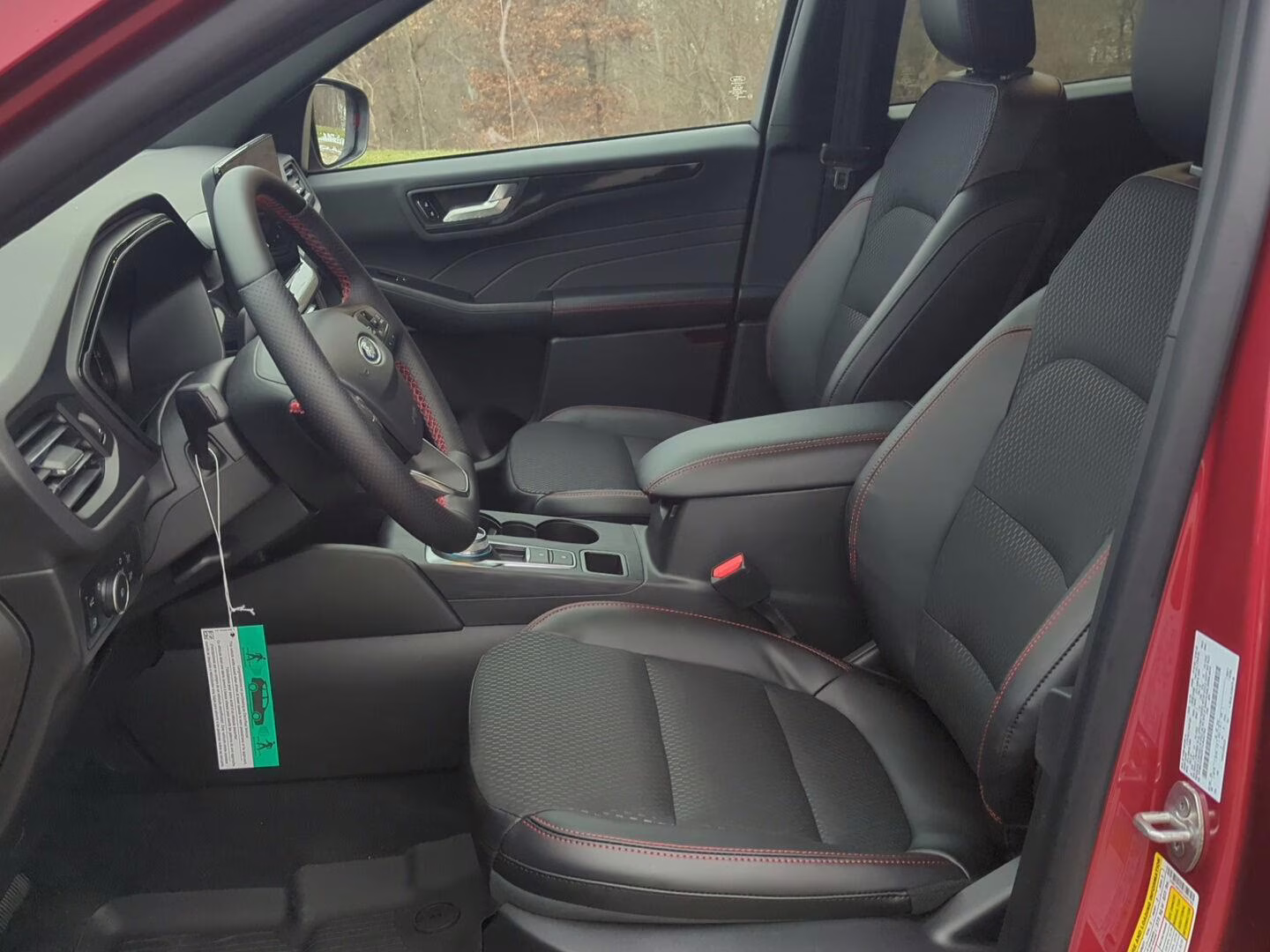 2026 Rapid Red Metallic Tinted Clearcoat Ford Escape Hybrid ST-Line Select AWD SUV