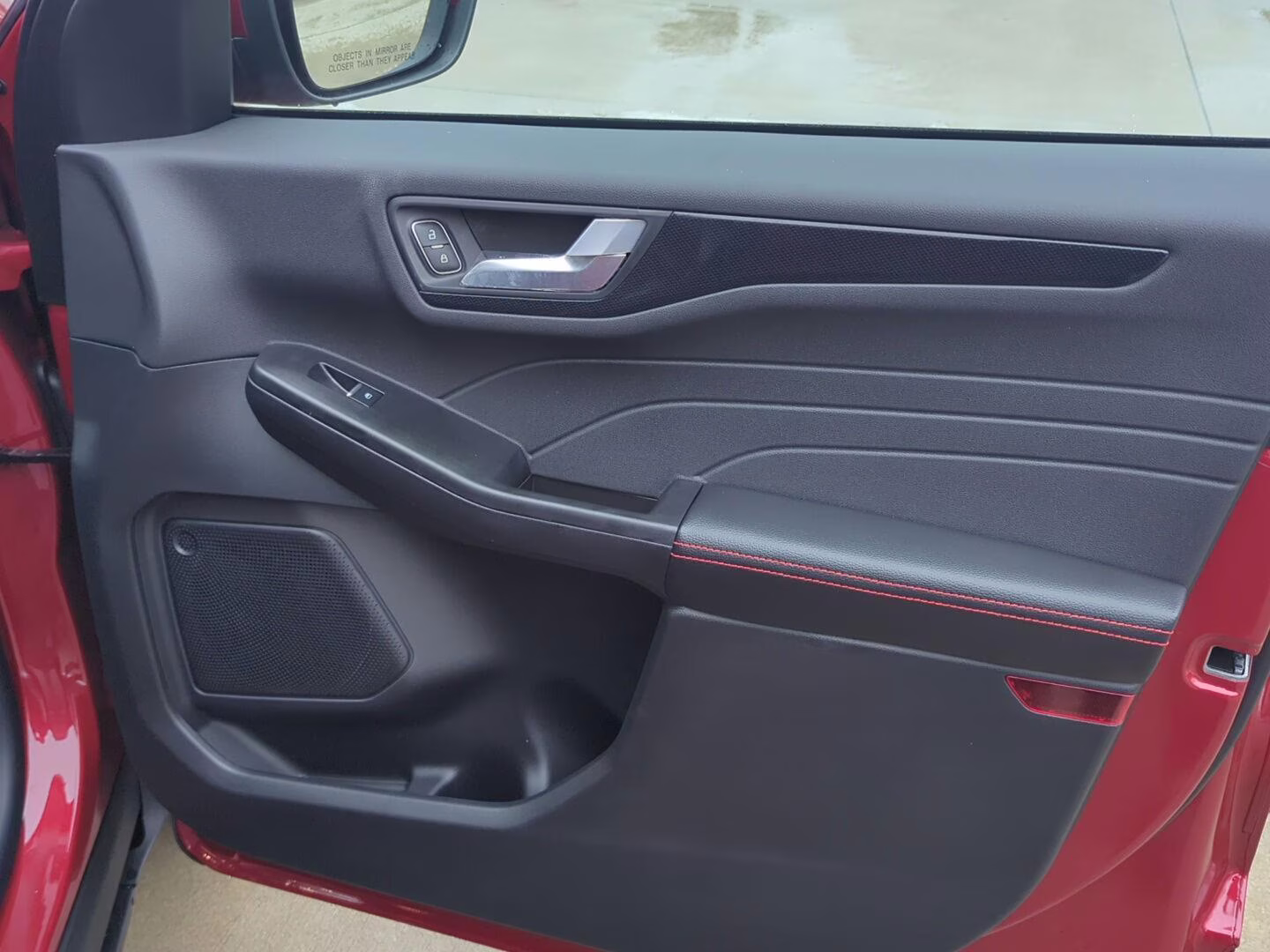 2026 Rapid Red Metallic Tinted Clearcoat Ford Escape Hybrid ST-Line Select AWD SUV