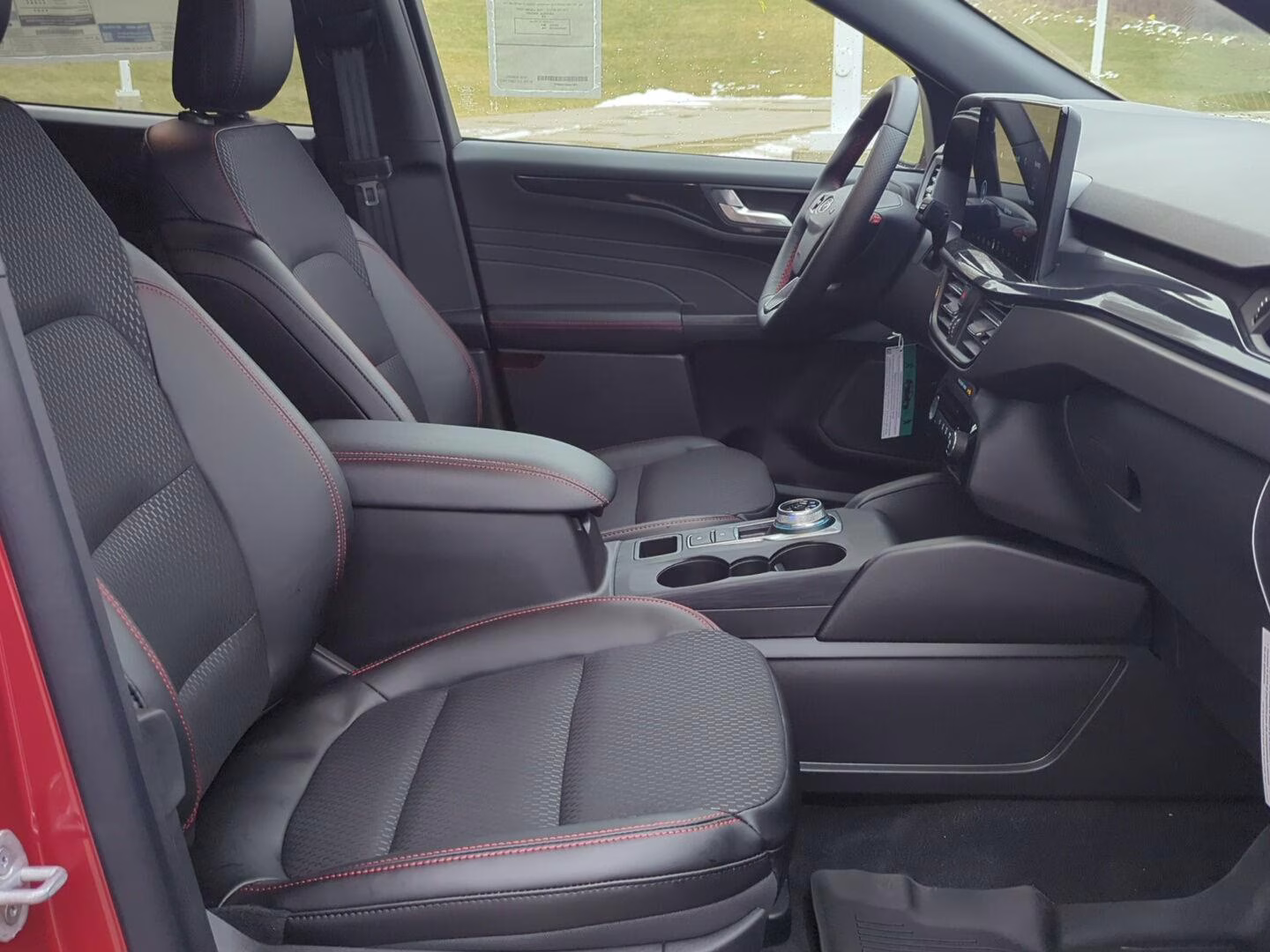 2026 Rapid Red Metallic Tinted Clearcoat Ford Escape Hybrid ST-Line Select AWD SUV