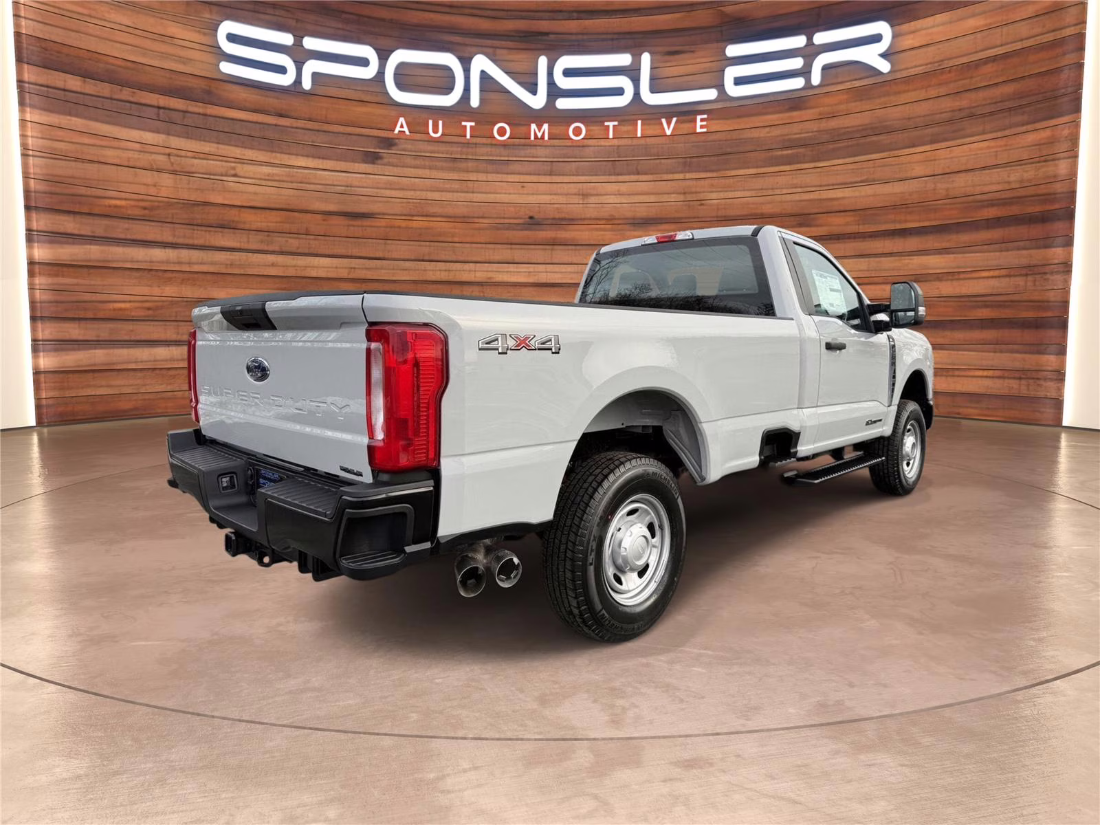 2026 Avalanche Ford Super Duty F-250 SRW XL 4X4 Truck