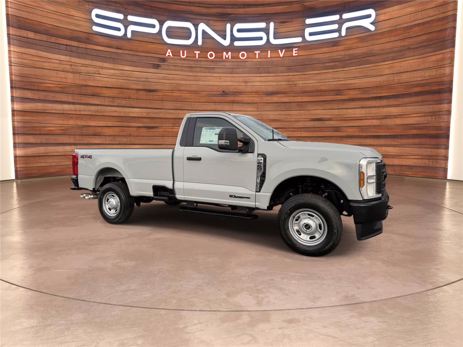 2026 Avalanche Ford Super Duty F-250 SRW XL 4X4 Truck