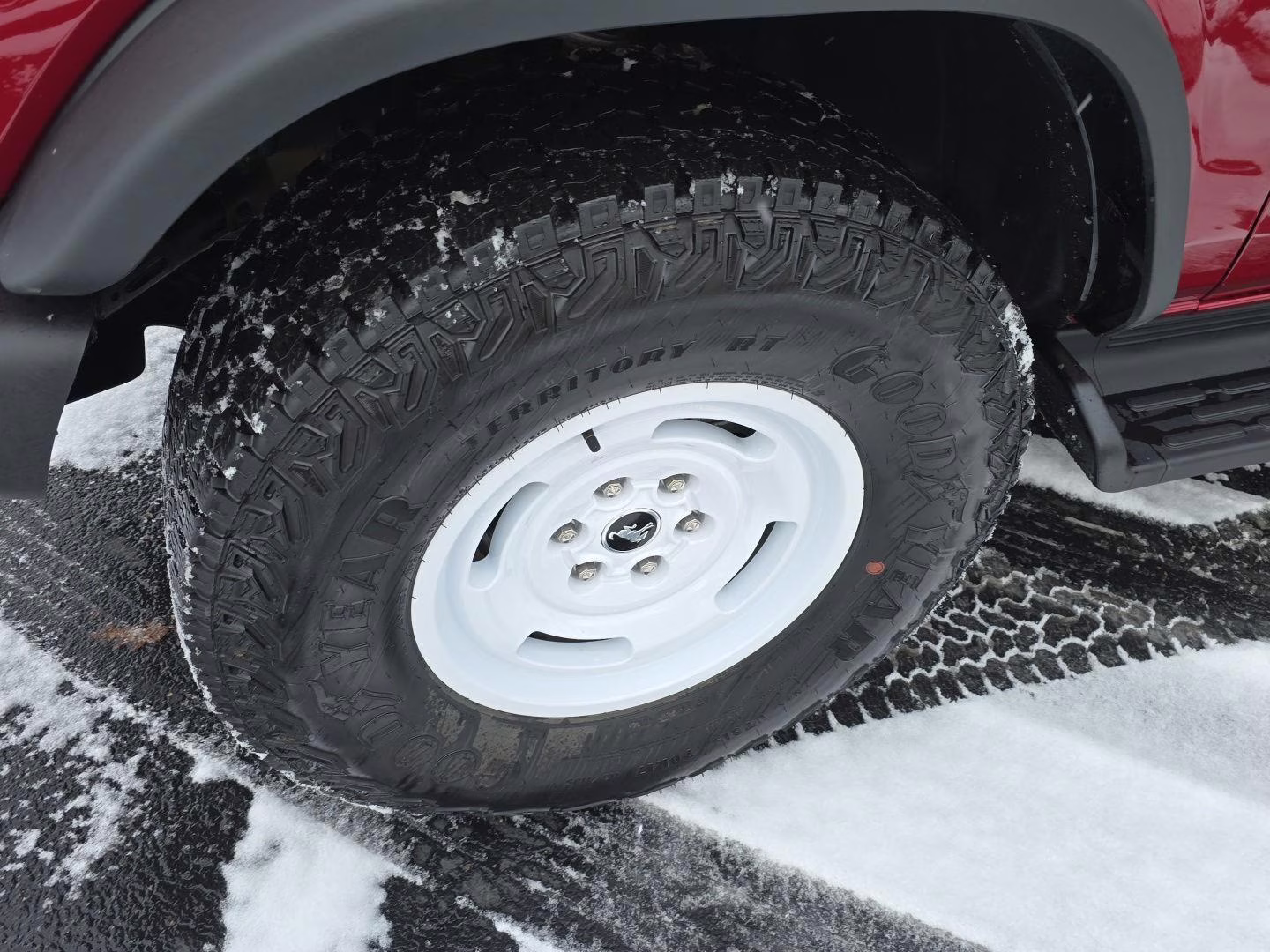 2025 Ruby Red Metallic Tinted Clearcoat Ford Bronco Heritage Edition 4X4 SUV