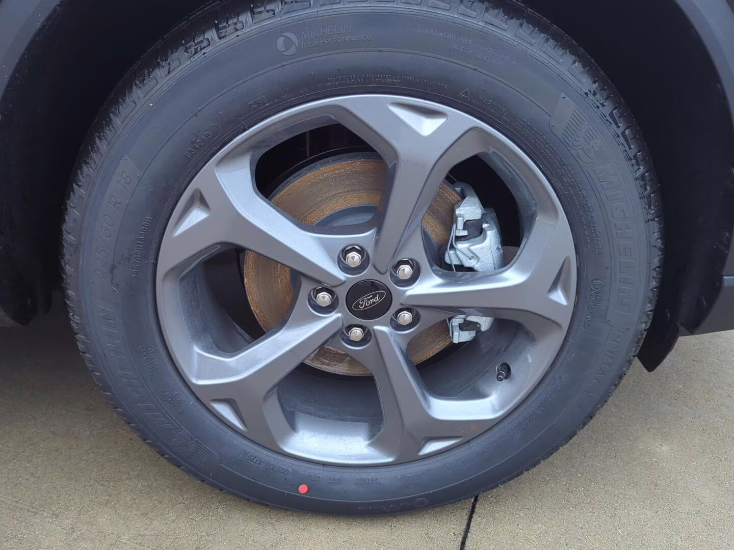 2026 Rapid Red Metallic Tinted Clearcoat Ford Escape Hybrid ST-Line Select AWD SUV