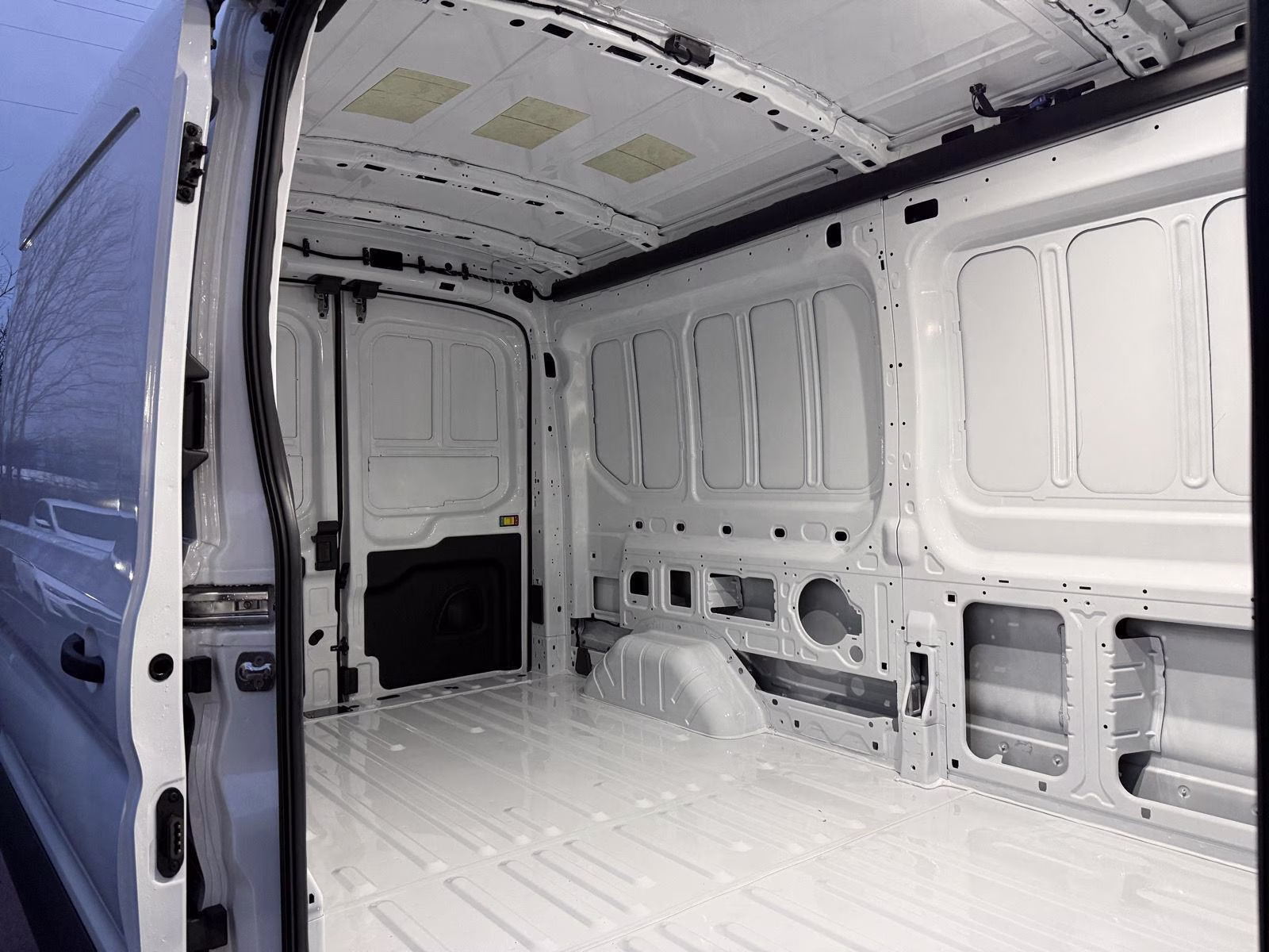 2026 Oxford White Ford Transit Cargo Van CARGO VAN RWD Van