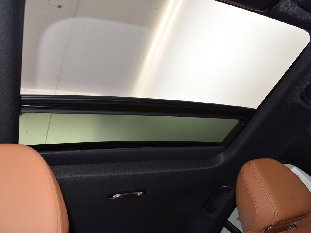 2026 Black Sapphire Metallic BMW 3 Series 330i RWD Sedan
