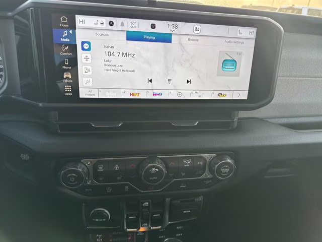 2026 Bright White Clearcoat Jeep Wrangler Willys 4X4 Convertible